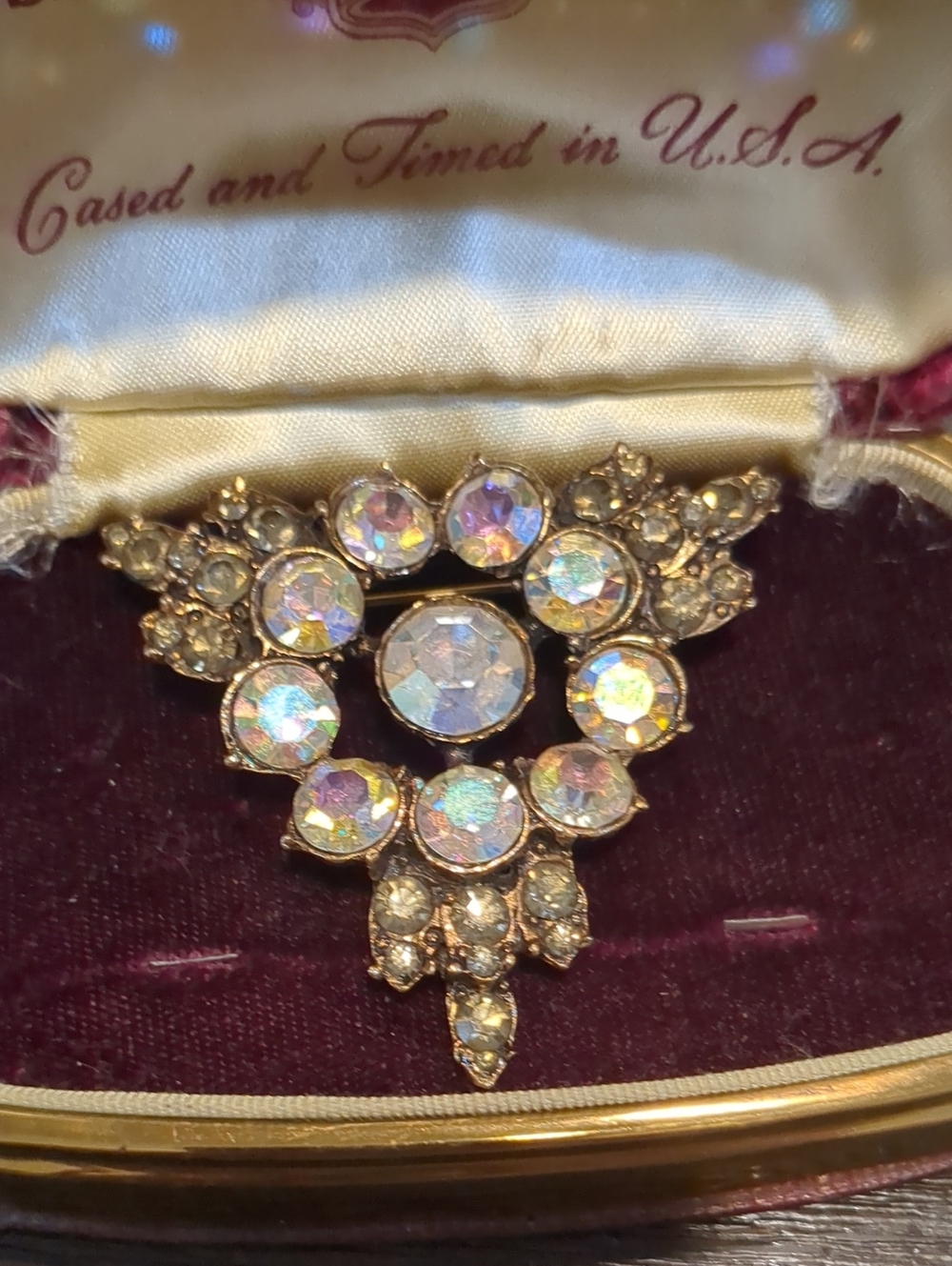 Vintage Gold-Tone Aurora-Effect Crystal Brooch